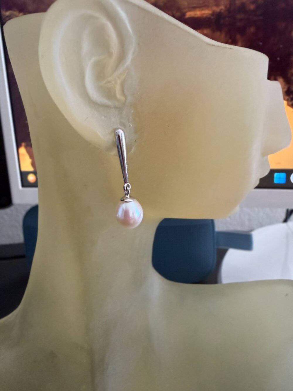 NEW Real 14K White Gold and Genuine Pearl Dangling Earrings